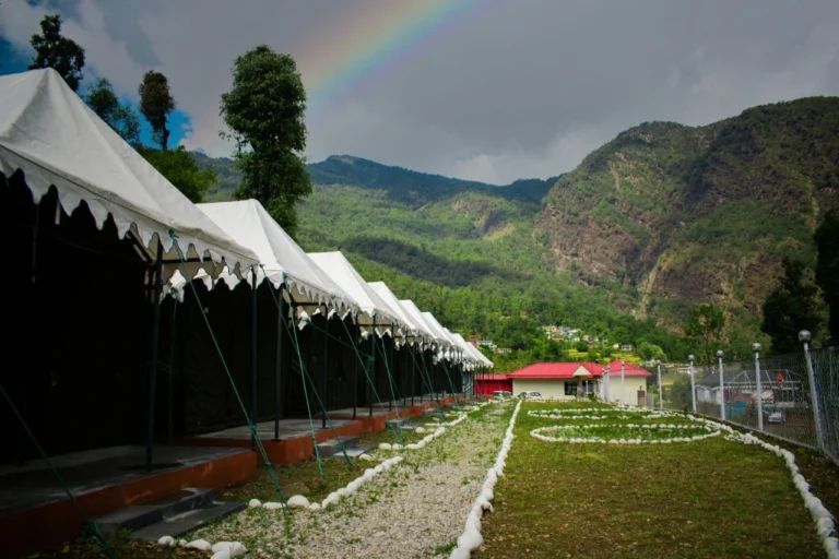 clients in kedarnath eco resort (2)